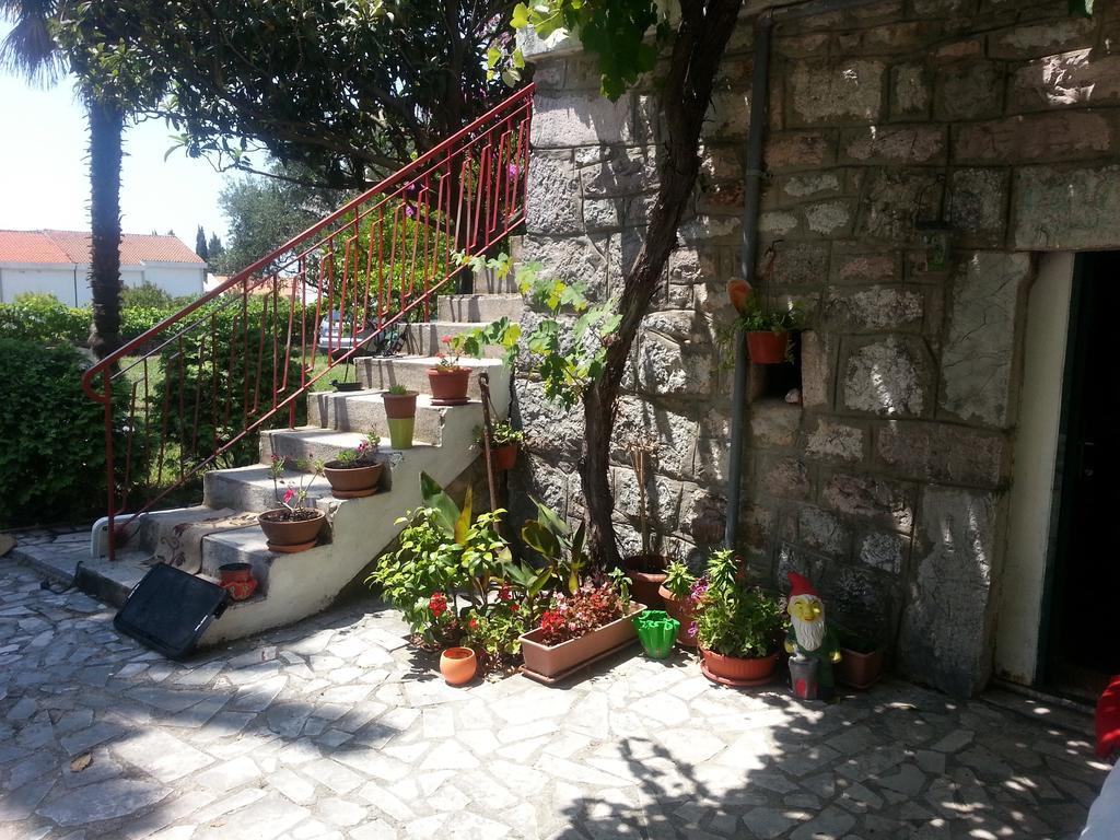 הוילה Petrovac Stone House In Buljarica חדר תמונה
