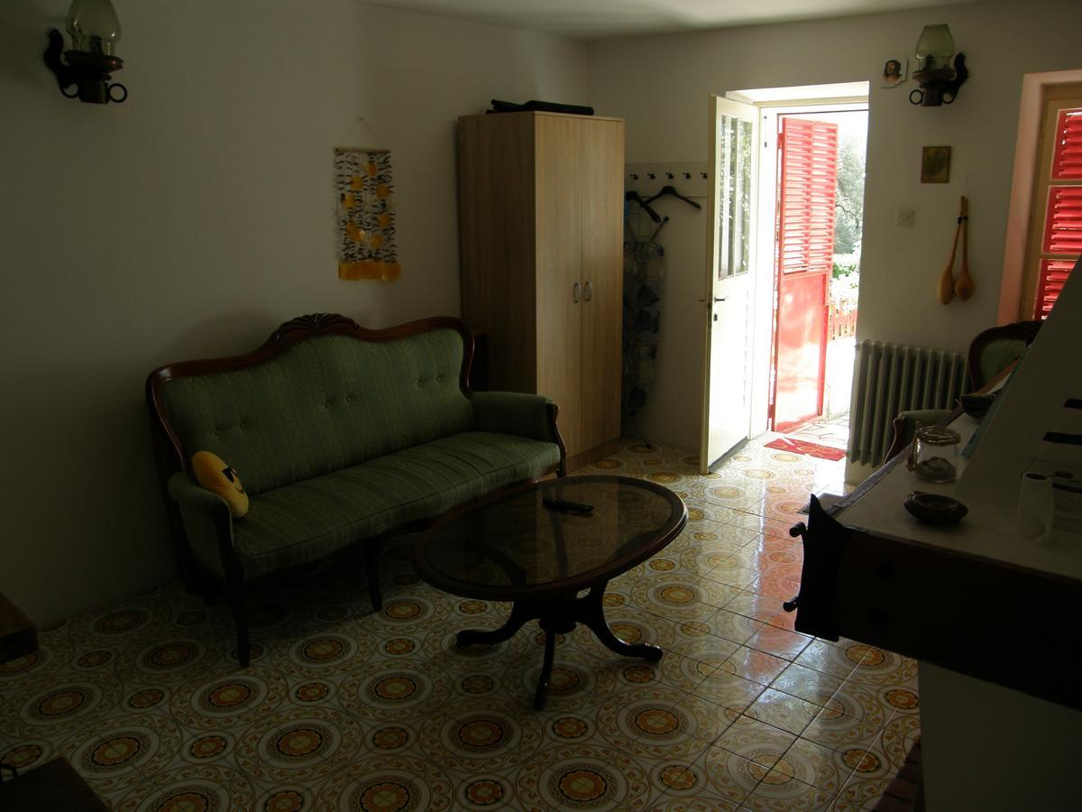 הוילה Petrovac Stone House In Buljarica מראה חיצוני תמונה