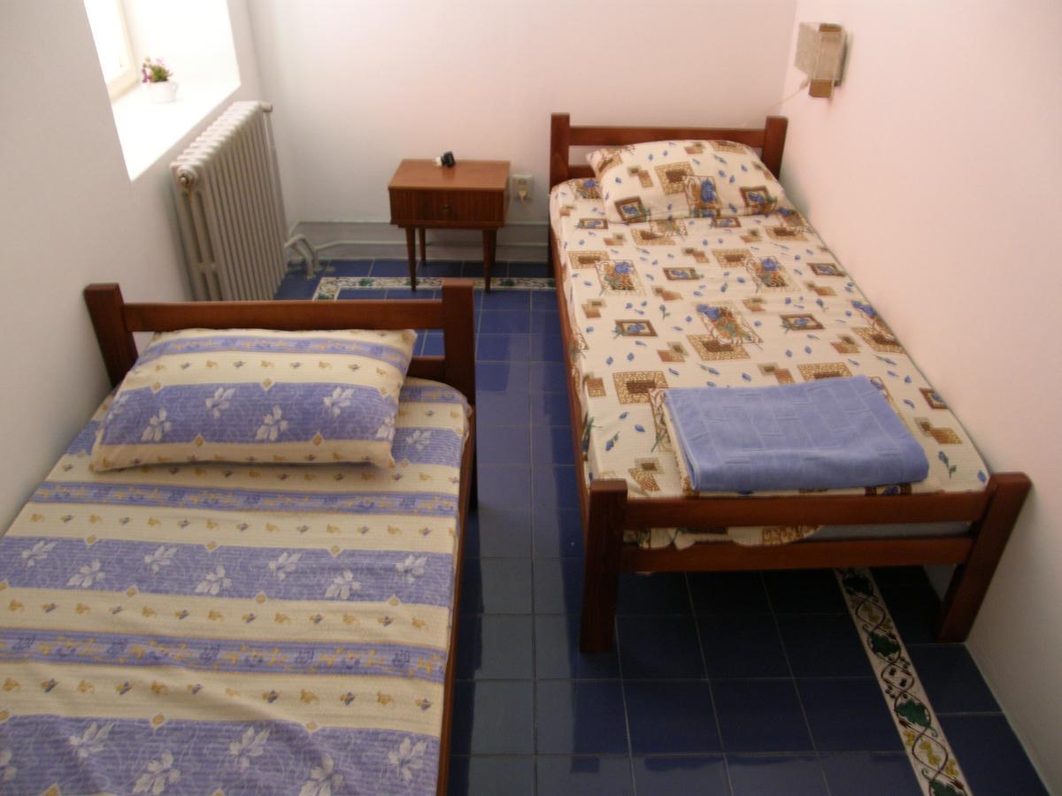 הוילה Petrovac Stone House In Buljarica מראה חיצוני תמונה